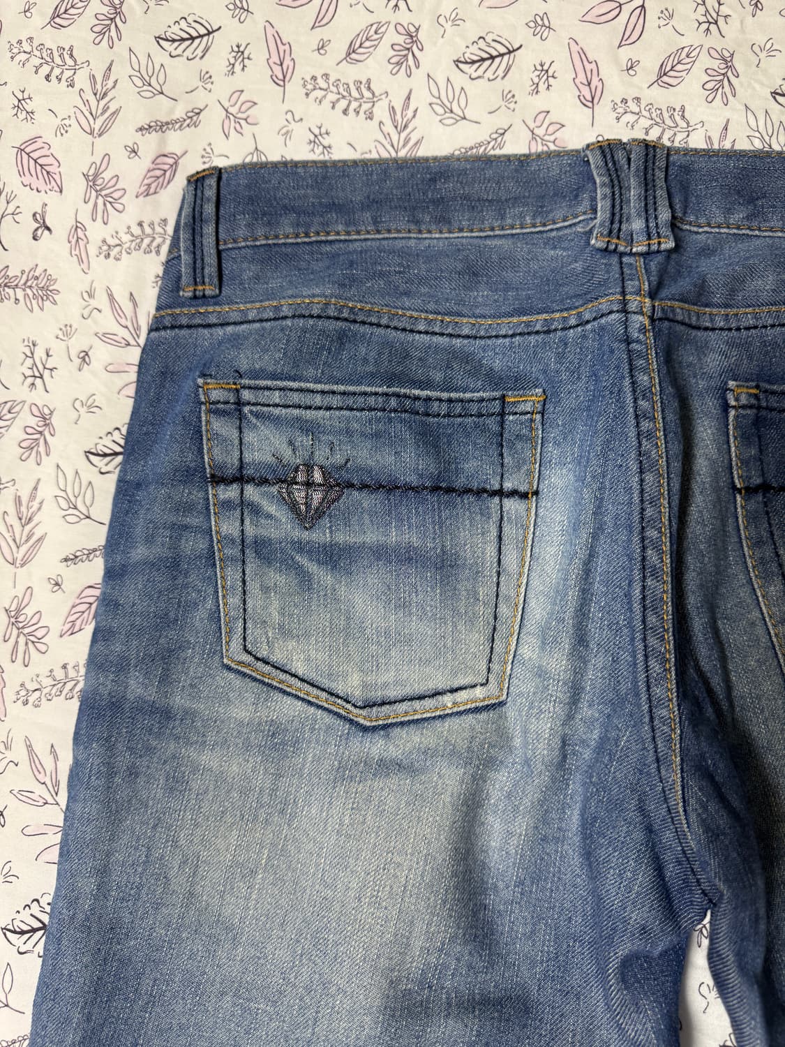 DAMAGE CROPPED JEANS 상품이미지4