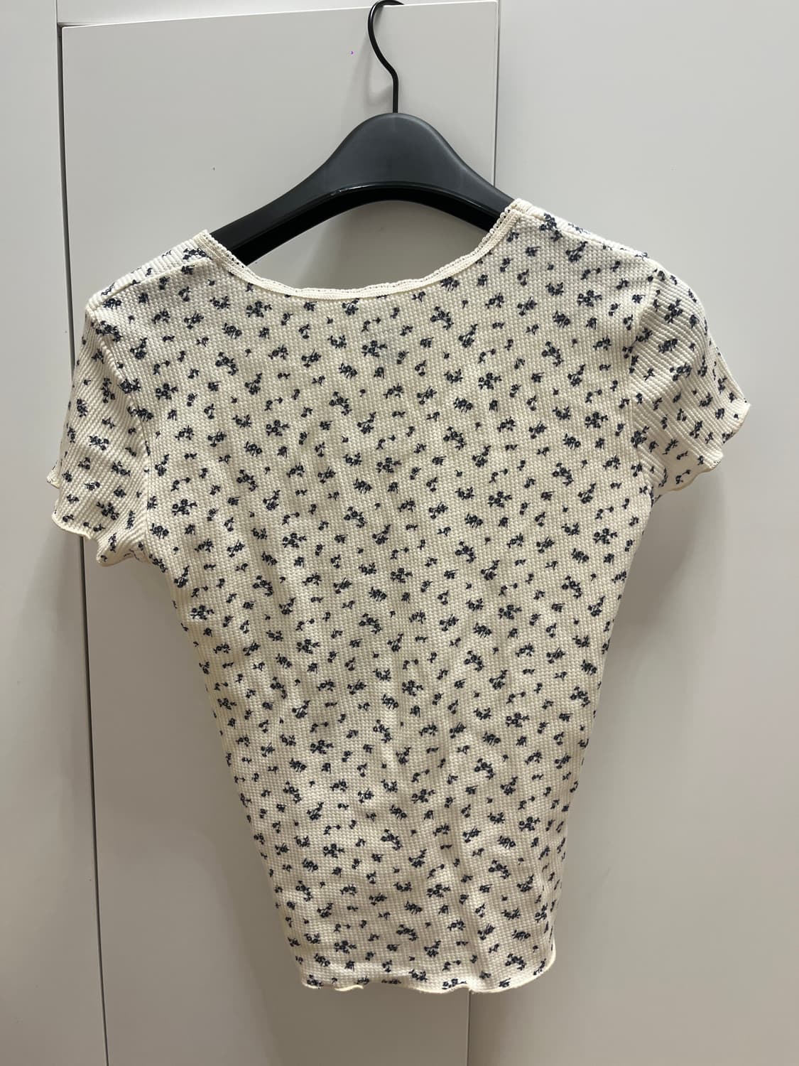 Brandy melville zelly top 상품이미지2