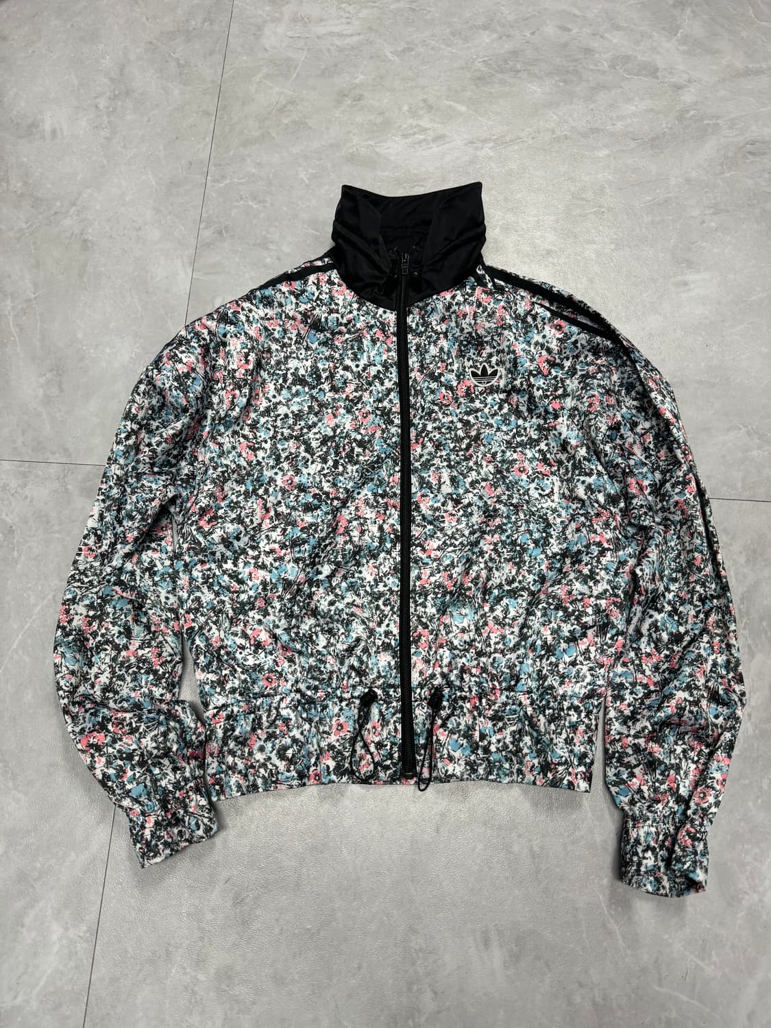 아디다스 상품이미지1