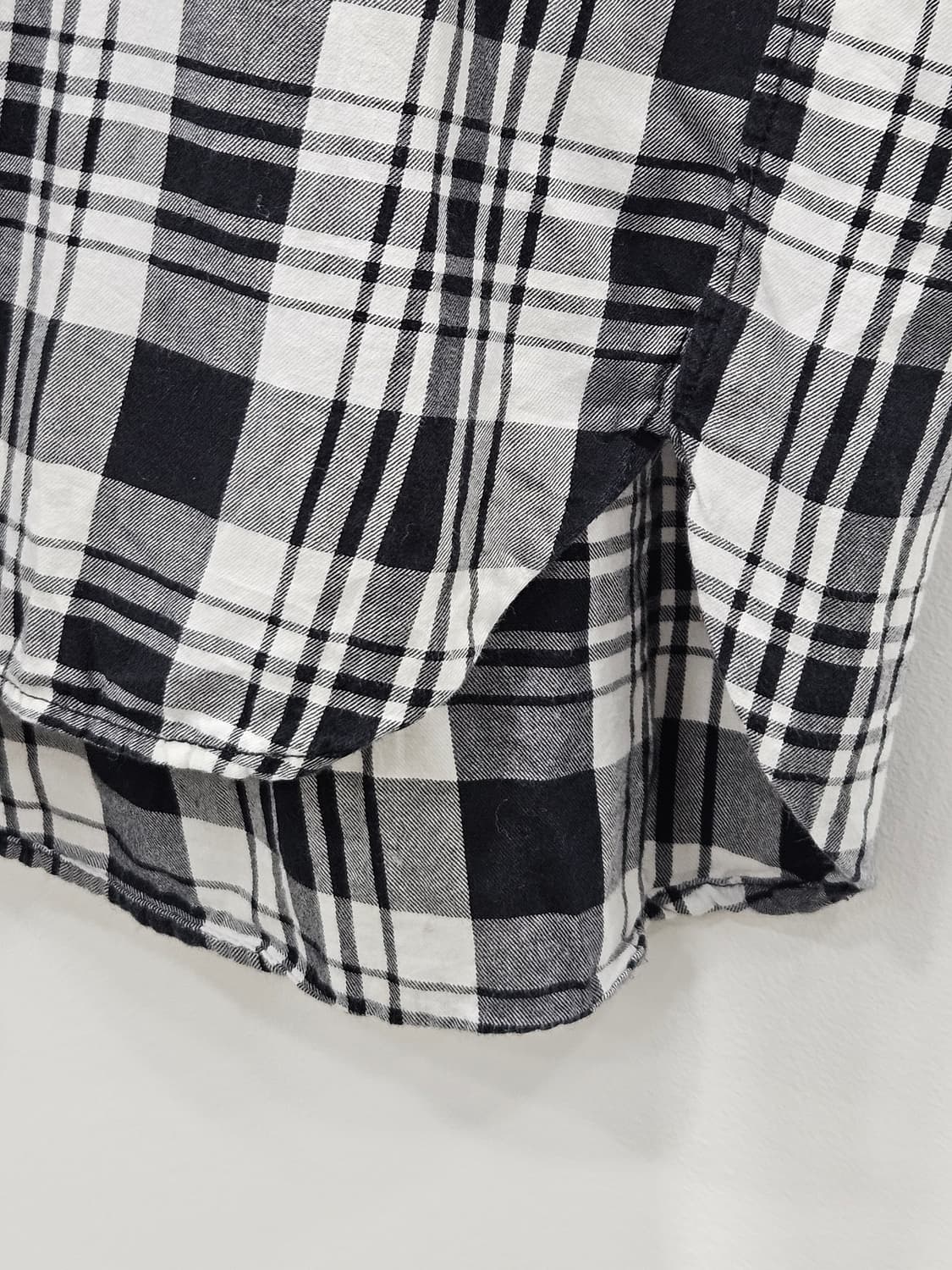 자라(ZARA MAN) 슬림핏 체크무늬 셔츠L 상품이미지6
