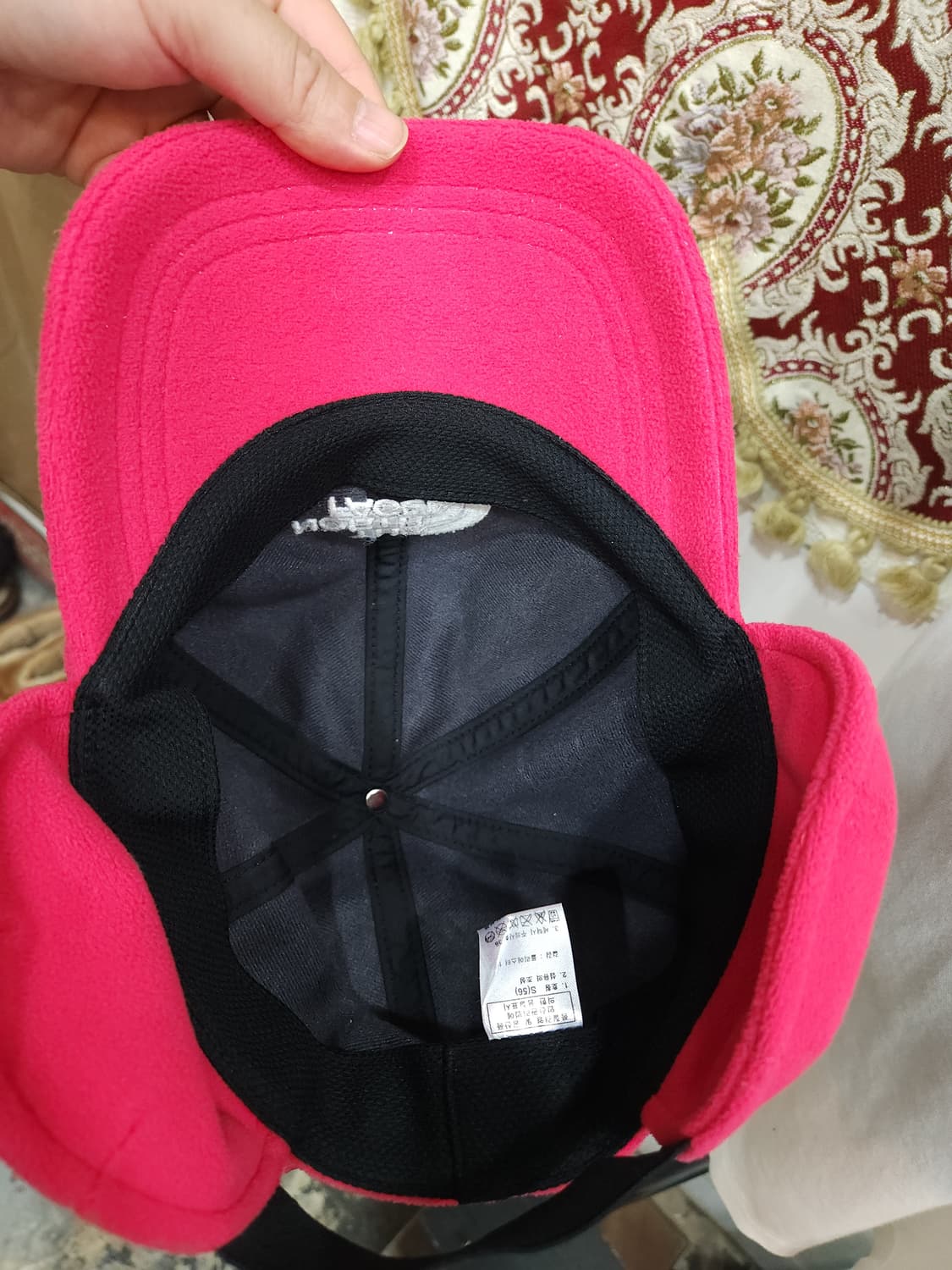 노스페이스 윈드스토퍼 후리스 트루퍼햇

 상품이미지6