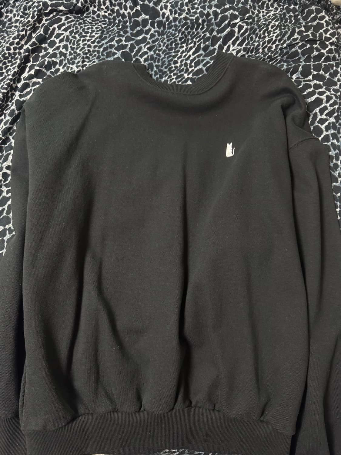 어반스터프 고양이 맨투맨  상품이미지1