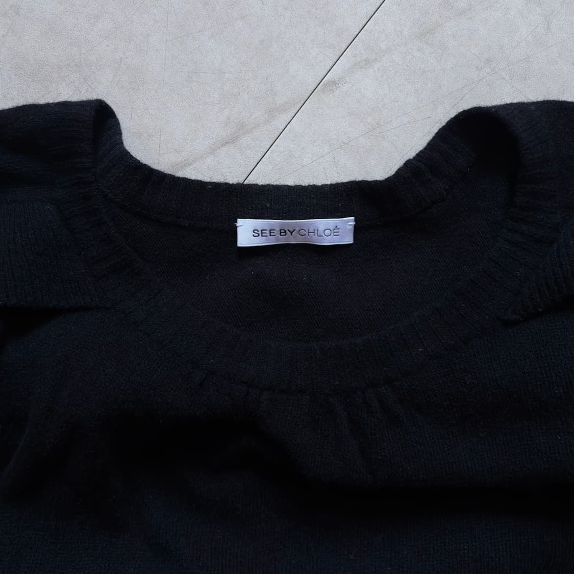 끌로에 프릴디테일 니트 상품이미지6