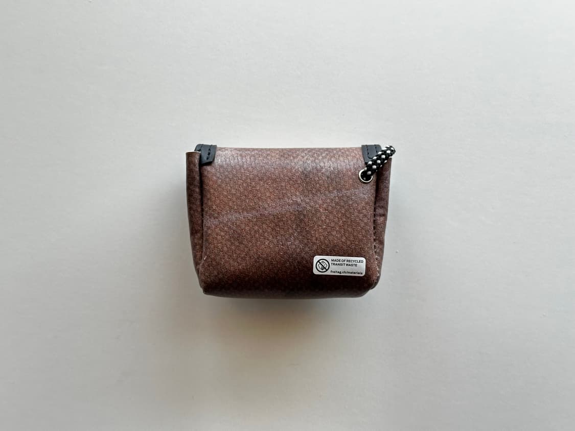 새제품 Freitag 프라이탁 미니 키링 판매(에어팟파우치) 상품이미지3