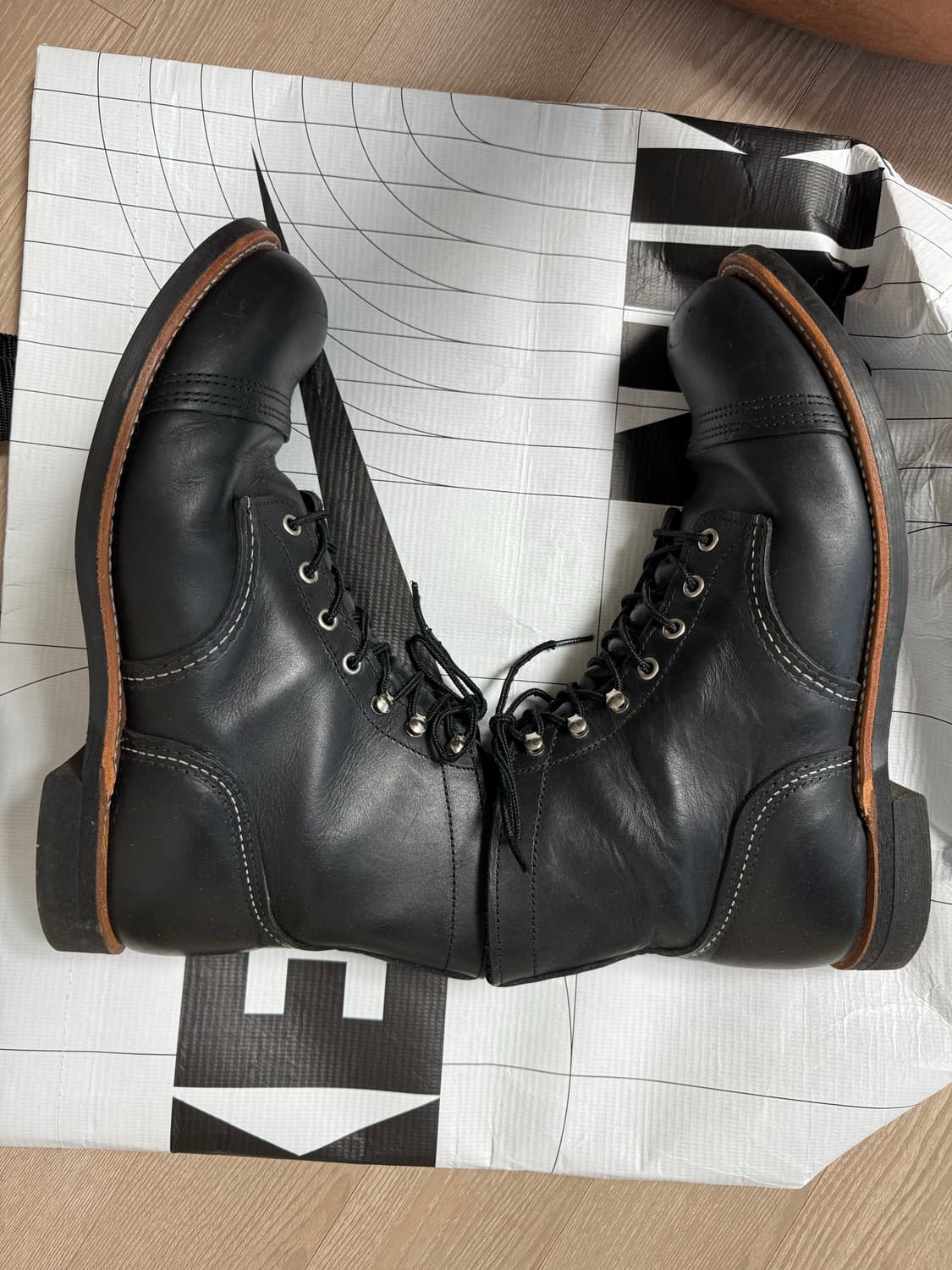 레드윙 아이언레인저 8084 us10 (275-280mm) 상품이미지3