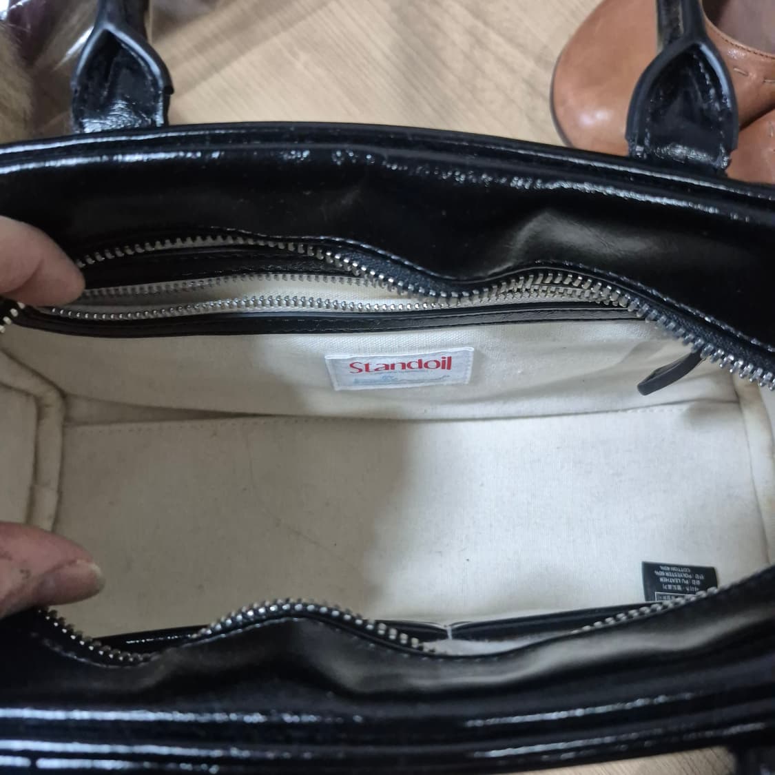 스탠드오일 츄비백 블랙 상품이미지8