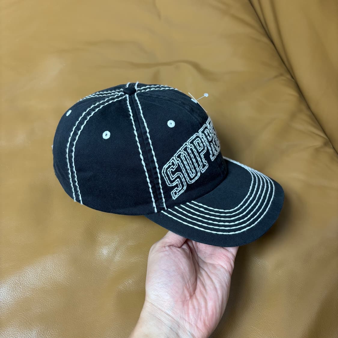 Supreme 슈프림 스티치 워시드 블랙 6패널 볼캡 모자 (Black) 상품이미지3