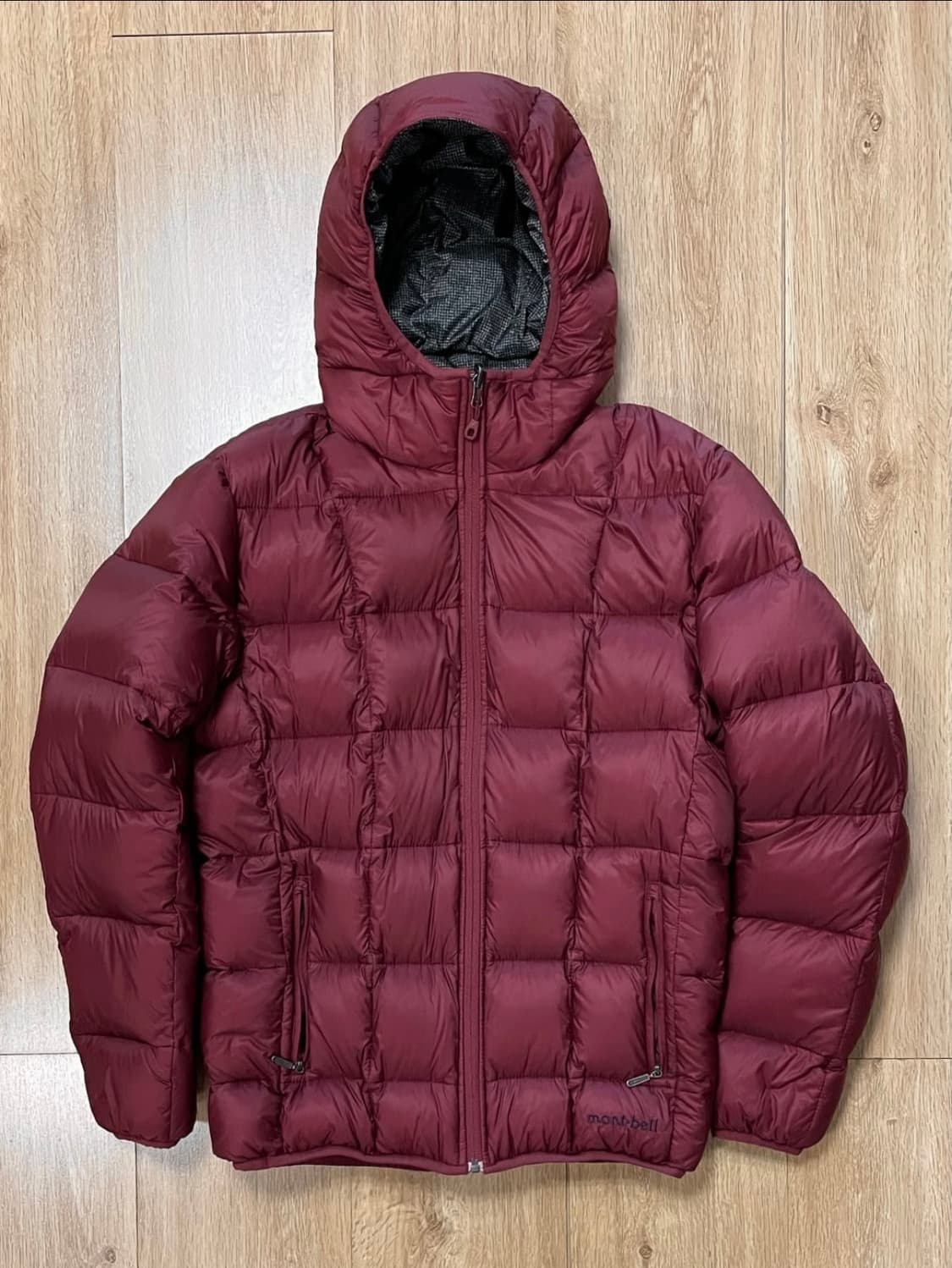 몽벨 JP 스퀘어스티치 리버시블 (리버서블) 양 면 구스다운 패딩 상품이미지1