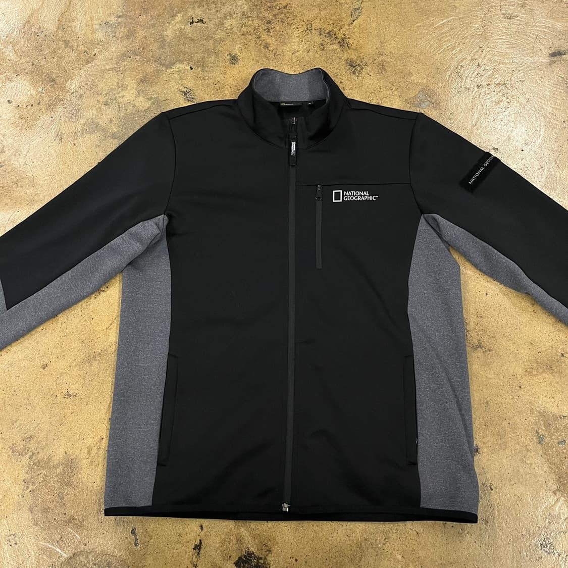 [정품/XL] 내셔널지오그래픽 블랙 회색 점퍼 b15 상품이미지3