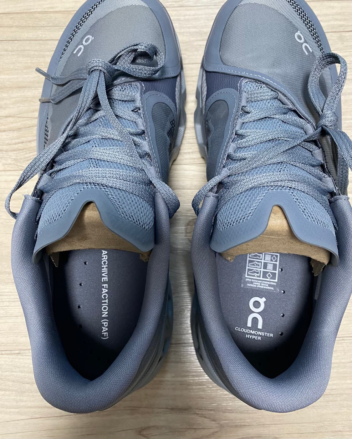 [270] 온러닝 x 파프 클라우드 몬스터 하이퍼 팬텀 아폴로 상품이미지5