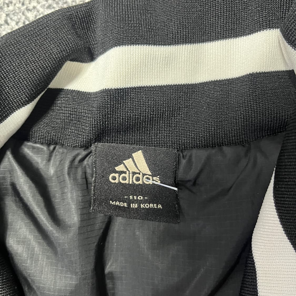 아디다스 레알마드리드 패딩 상품이미지3