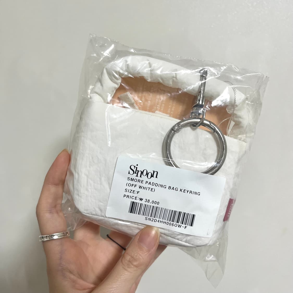 [택o 새상품] 시눈 스모어 패딩 백 키링 상품이미지2
