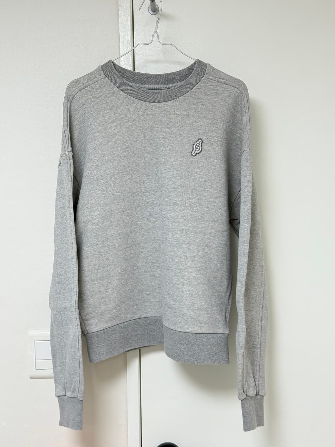 에핑글러 맨투맨 그레이 새상품 상품이미지1