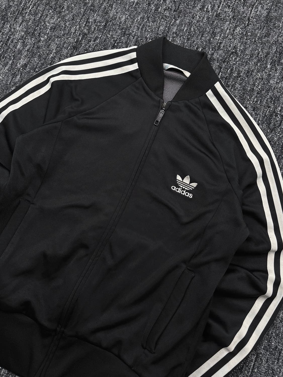 아디다스 슈퍼스타 블랙 트랙탑 져지 상품이미지4