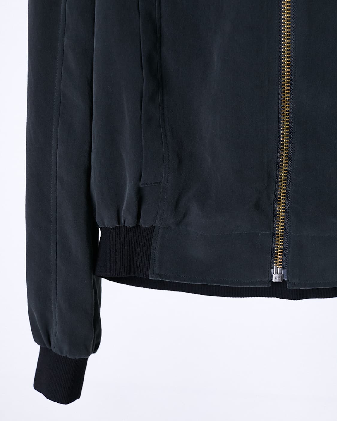 V-neck Bomber Jacket 상품이미지3