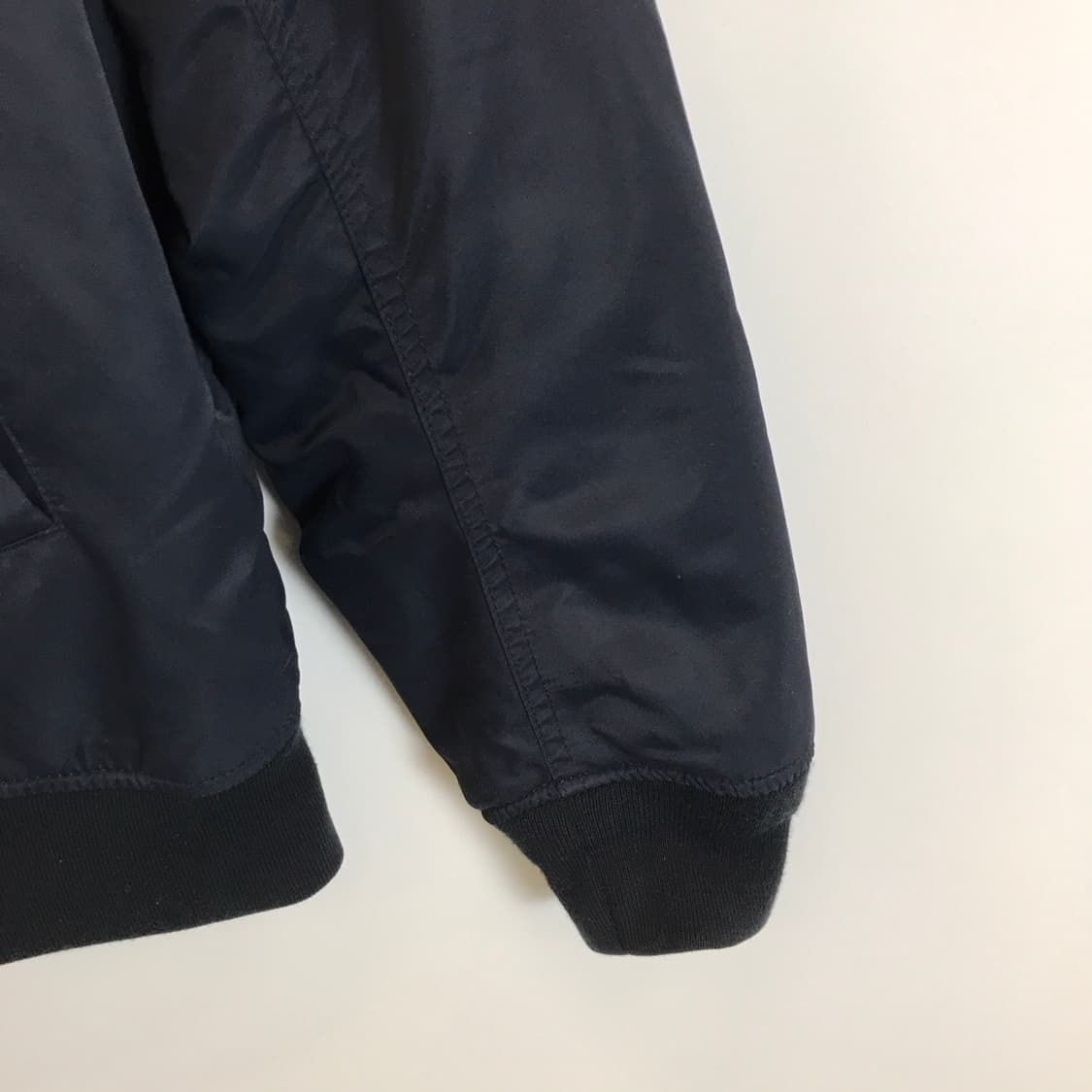 유니클로 마원 MA-1 항공점퍼 [M] 상품이미지3