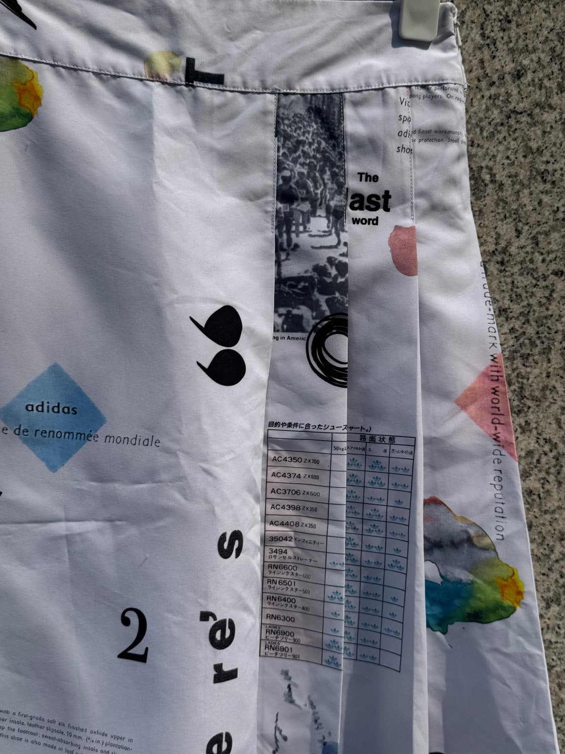 [희귀/풀드레싱] 아디다스 오리지널스 뉴스페이퍼 그래픽 스커트 상품이미지3