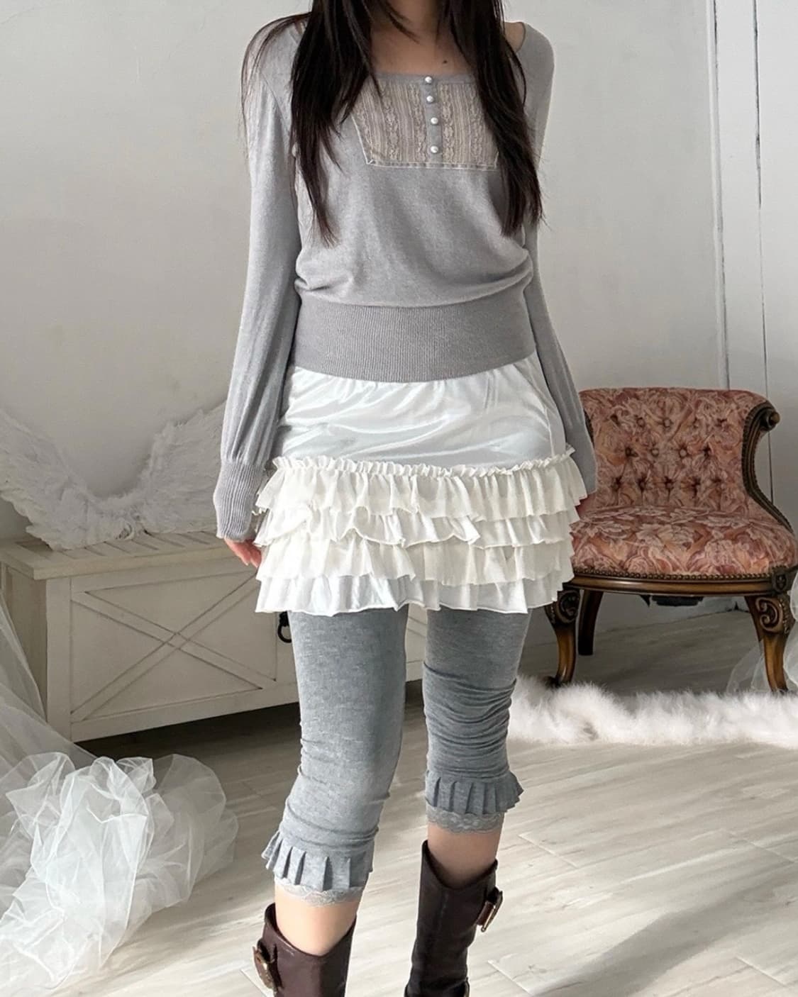 White frilled skirt and leggings set  상품이미지2