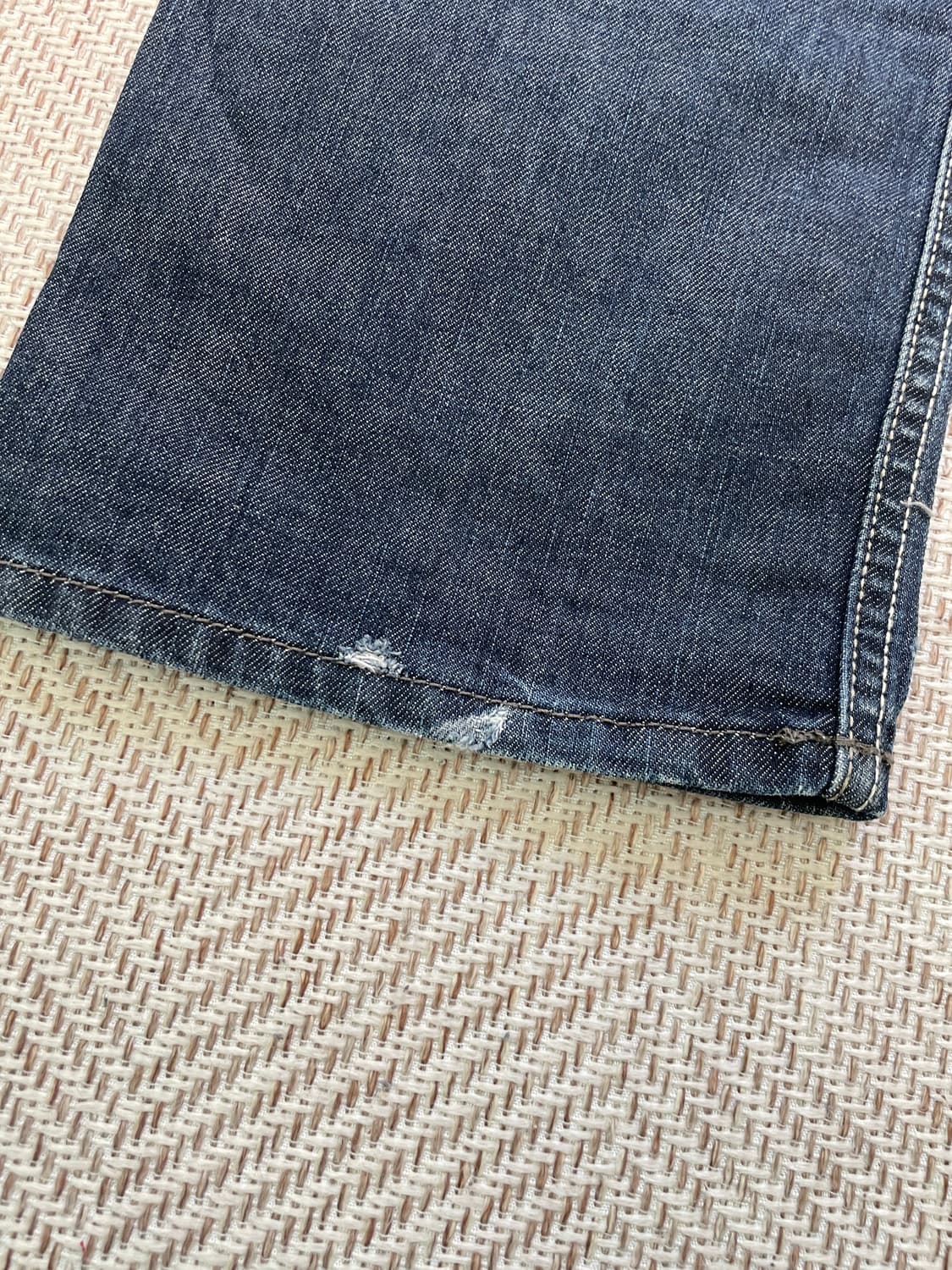 디젤 라키 LARKEE 스트레이트 데님 팬츠 J04032 상품이미지2