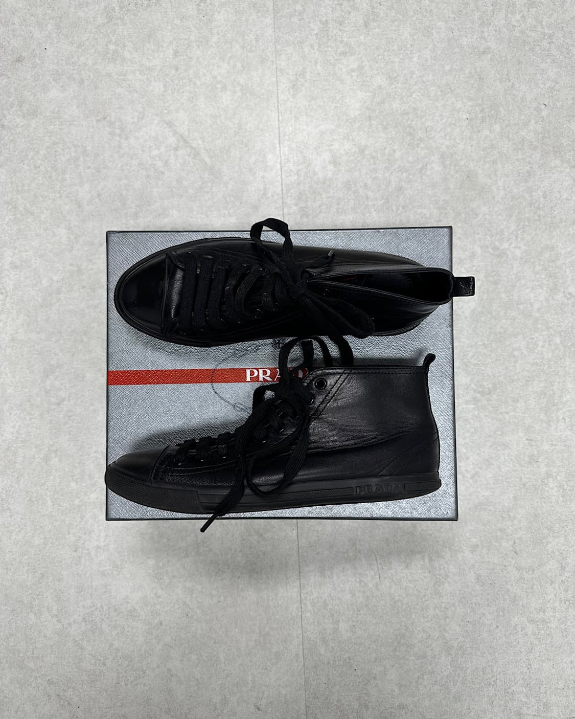프라다 레더 하이탑  상품이미지1