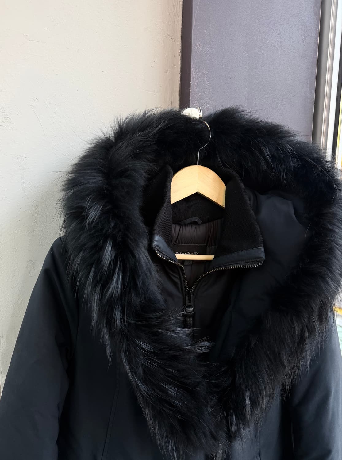 L/ 맥케이지 아달리 퍼 트리밍 다운 패딩 상품이미지4