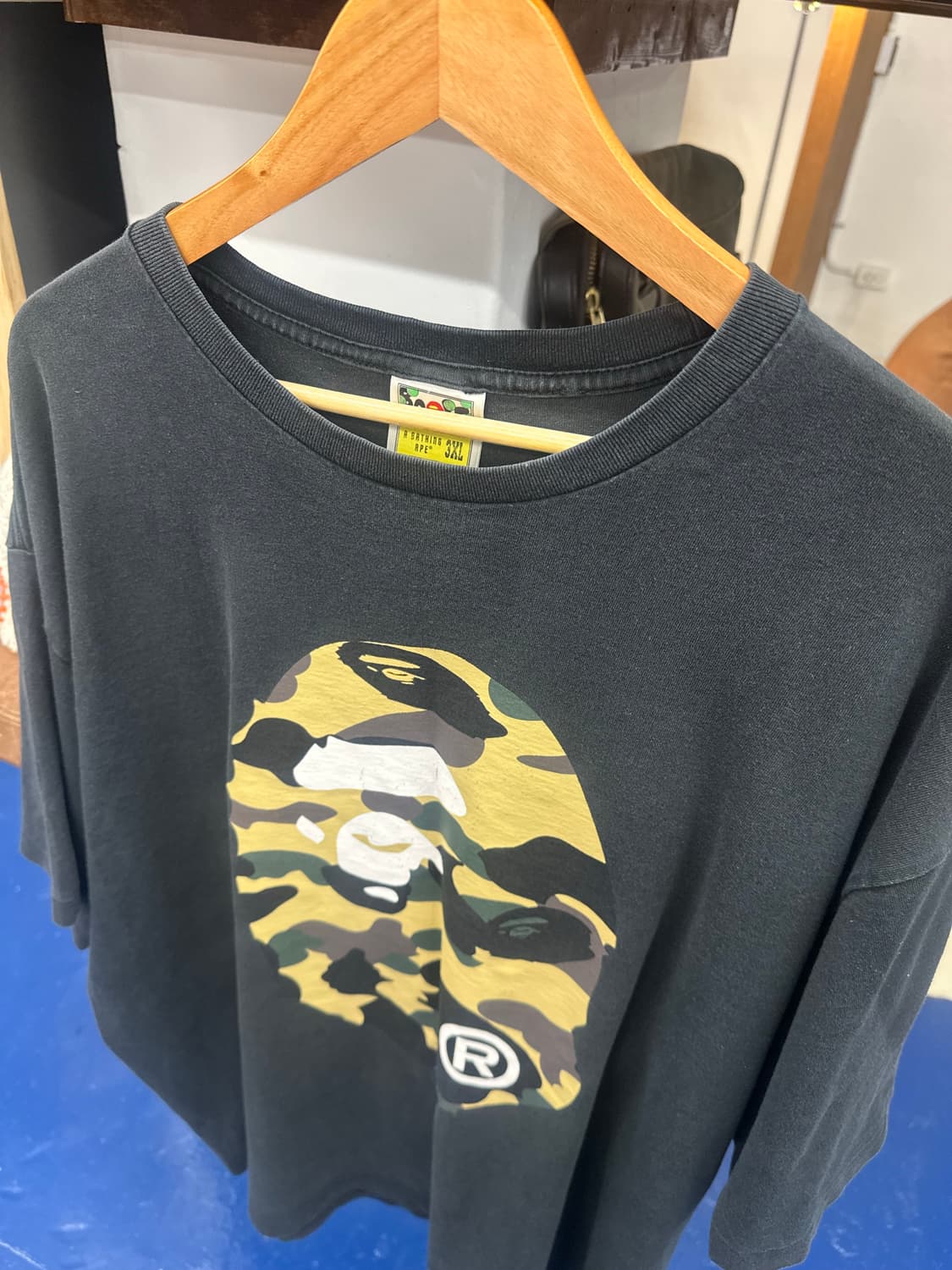BAPE 베이프 카모 빅사루 반팔티  상품이미지5