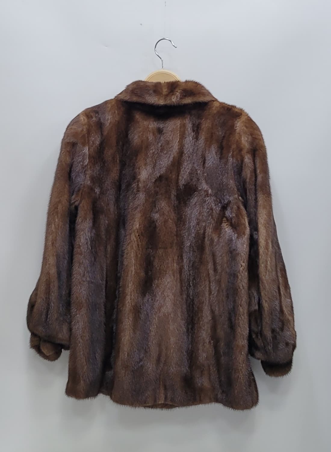 삼미모피 사가 밍크 하프 코트 / 여 66 (88-96-160)
 상품이미지3