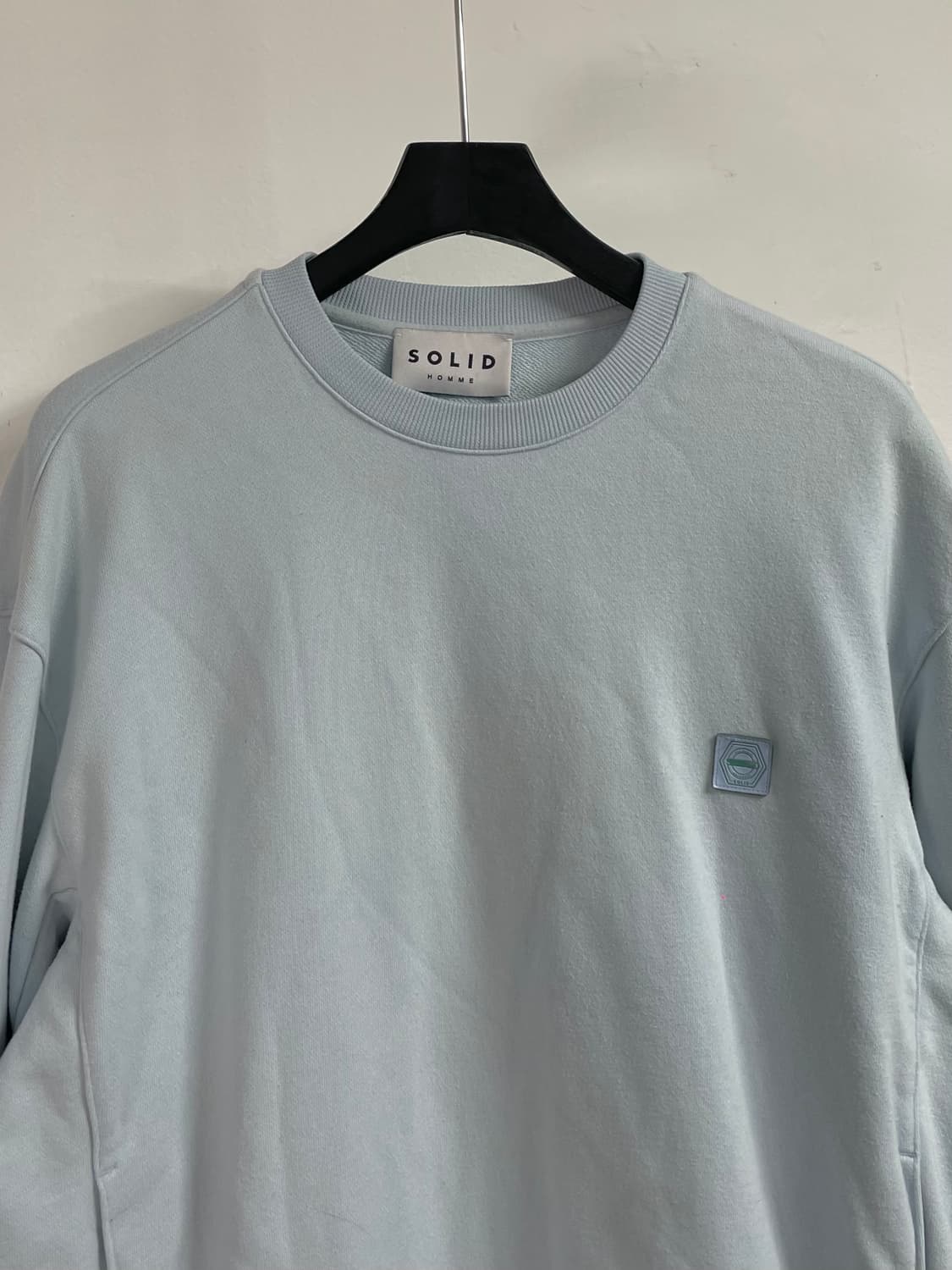 솔리드옴므 네온 백로고 맨투맨(on.339) 상품이미지3