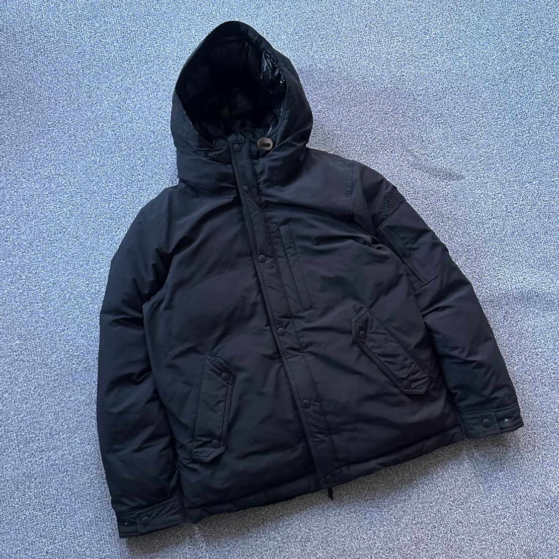 노스페이스 블랙 패딩 상품이미지1