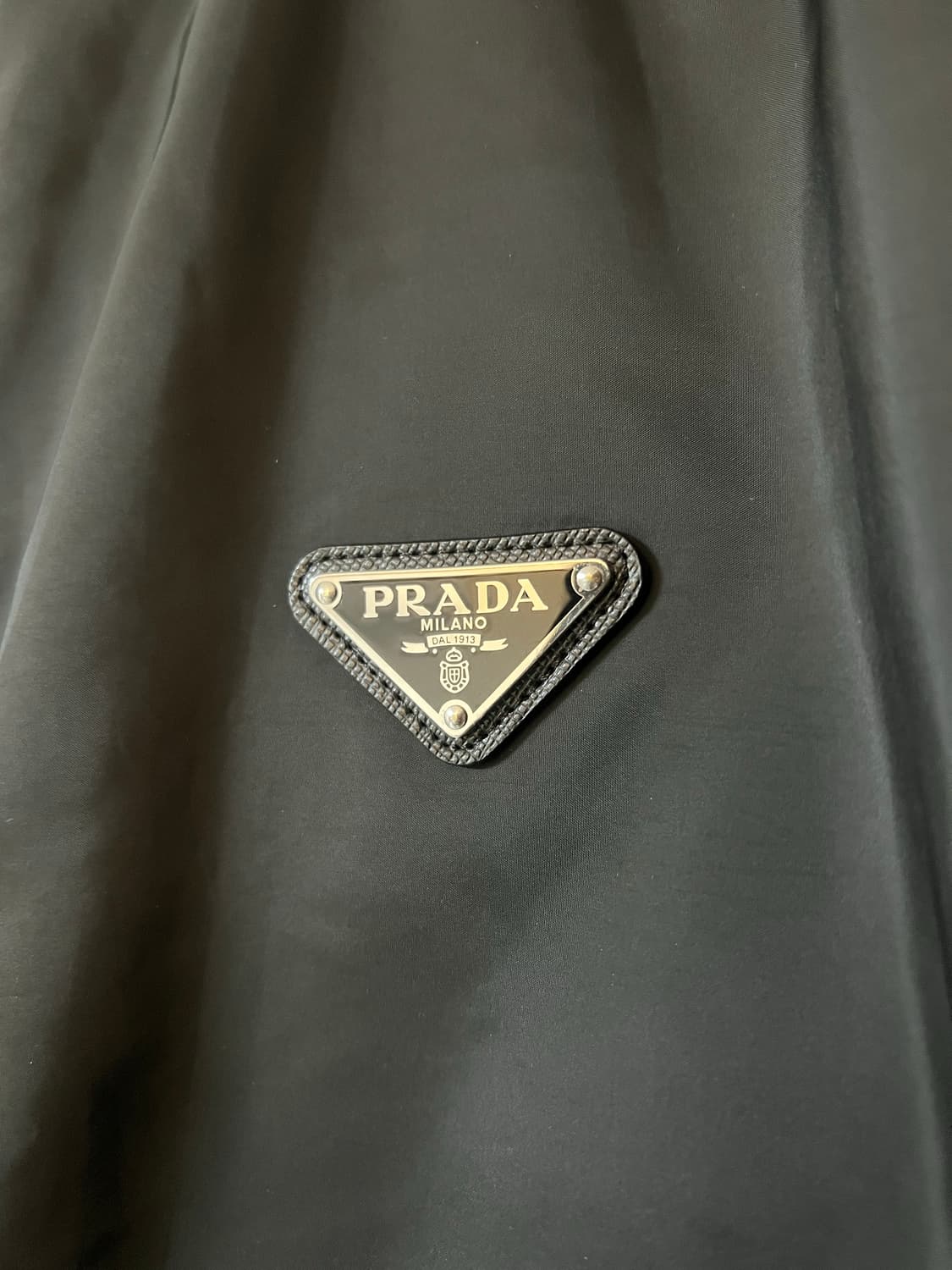 프라다 삼각로고 리버서블 경량패딩 후드 자켓 50 상품이미지3