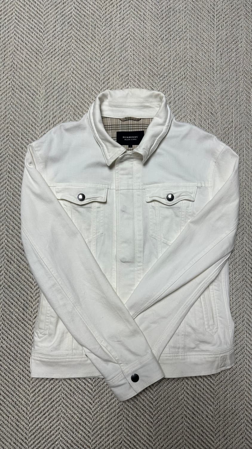 버버리 화이트 데님 트러커 자켓 상품이미지1