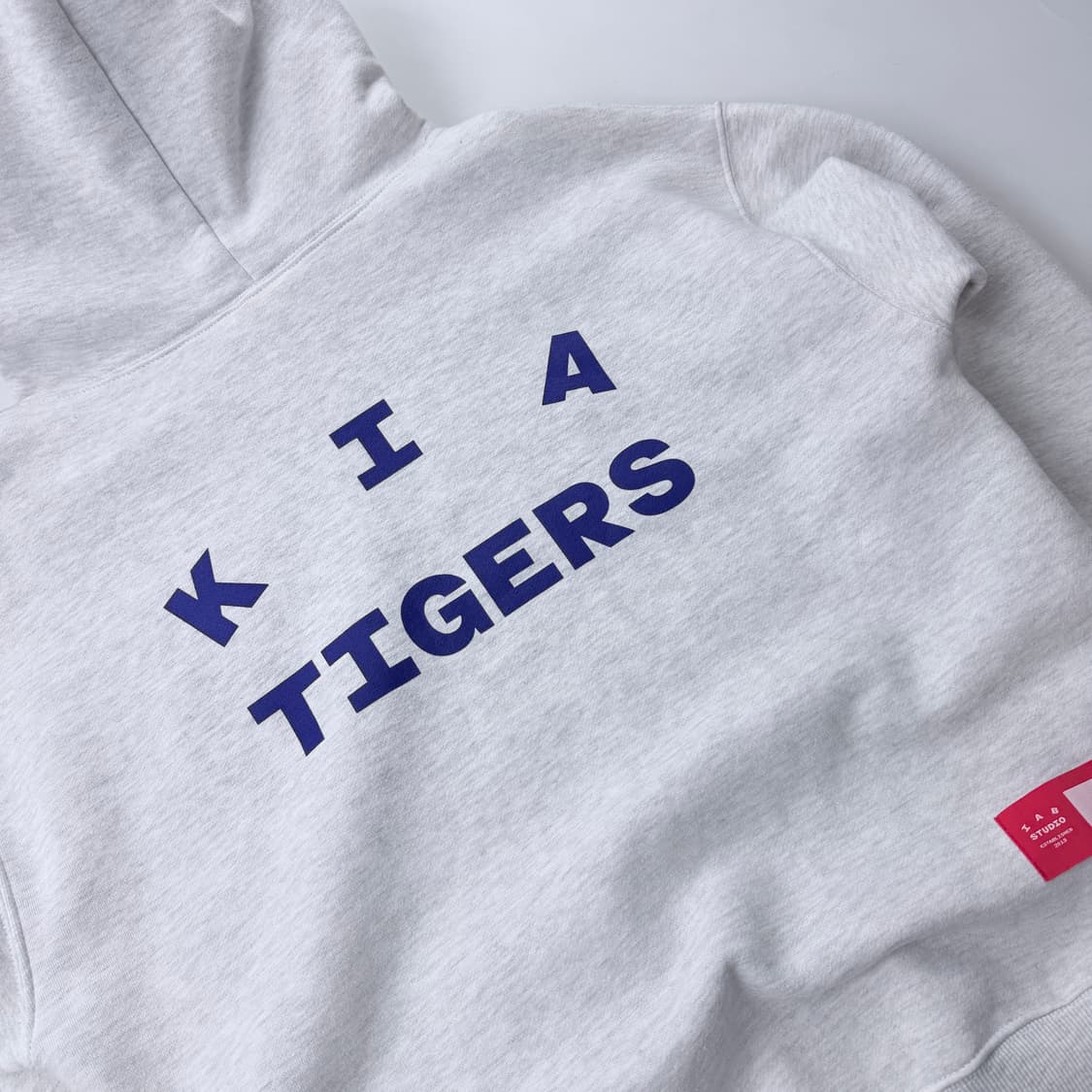 아이앱스튜디오X기아타이거즈 후드티셔츠 상품이미지5