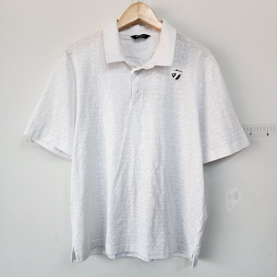 테일러메이드 화이트 로고 패턴 반팔 카라티 상품이미지1