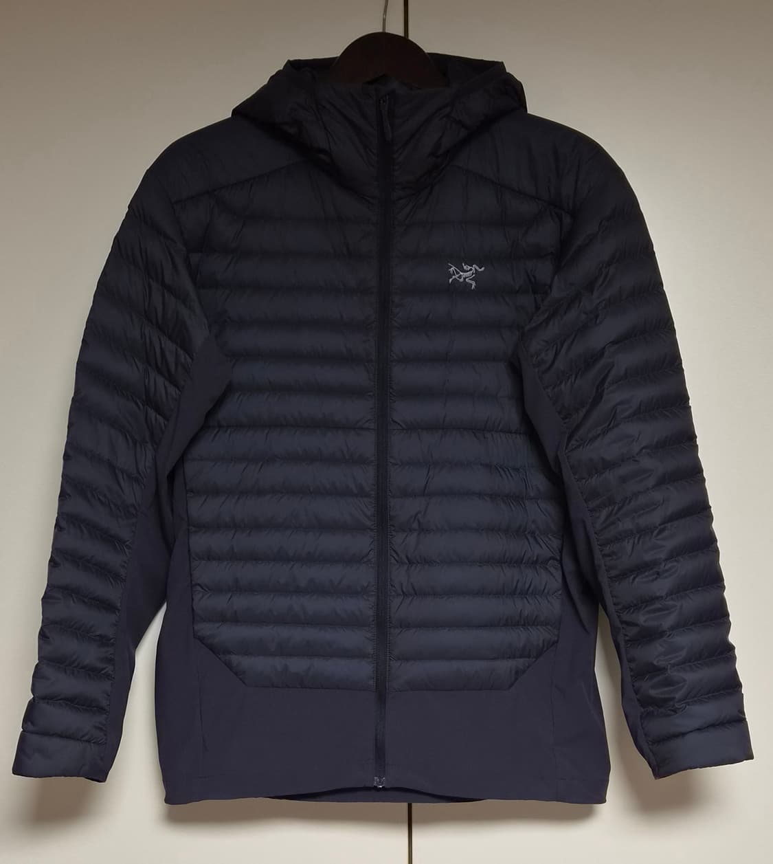 (정품)아크테릭스 세륨 하이브리드 경량패딩 M(100~105) 특A급 상품이미지1