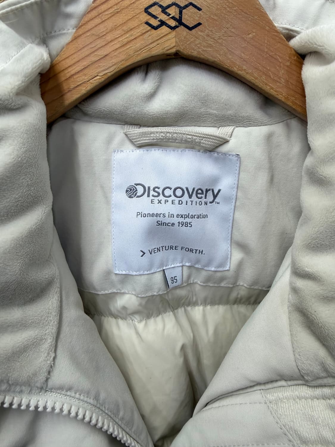 정품) 디스커버리 아이보리 여성 패딩 95 상품이미지7