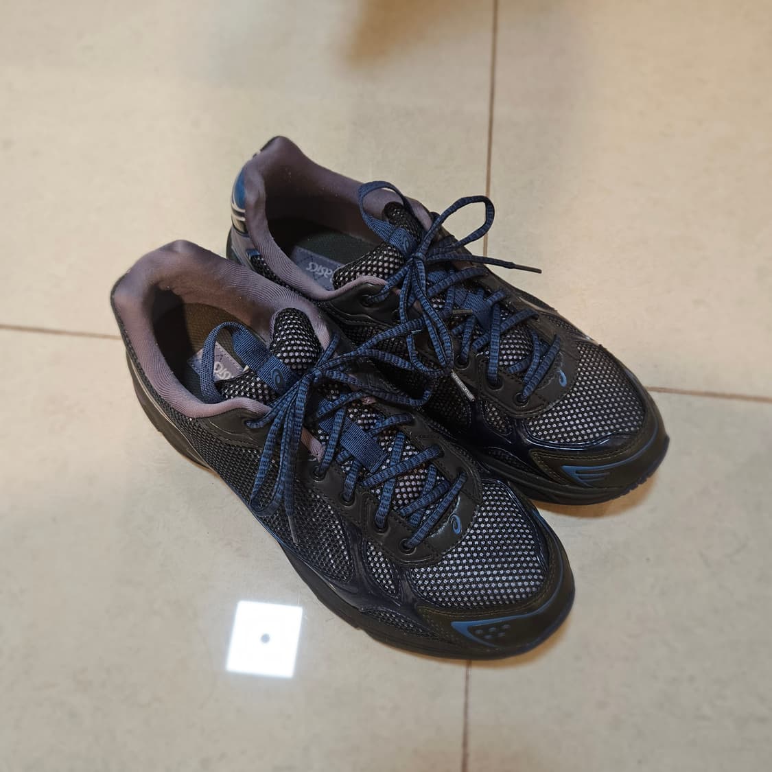 290 아식스 UB4-S 젤 1130 그래파이트 그레이 상품이미지2