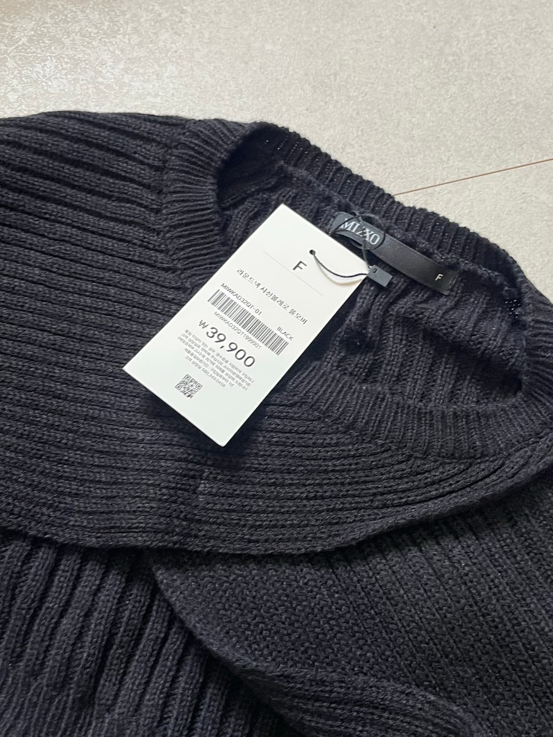 미쏘 볼레로 가디건 블랙 새상품 상품이미지2