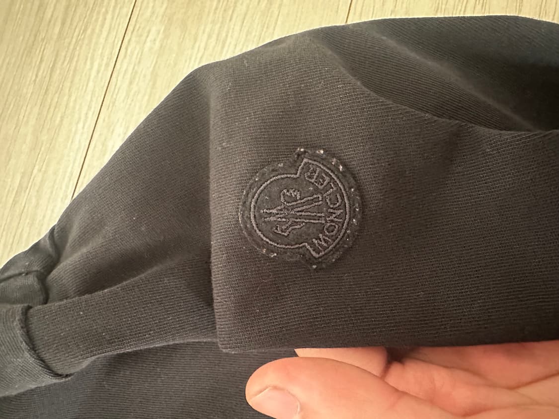 몽클레어 로고 롱슬리브 티셔츠 상품이미지2