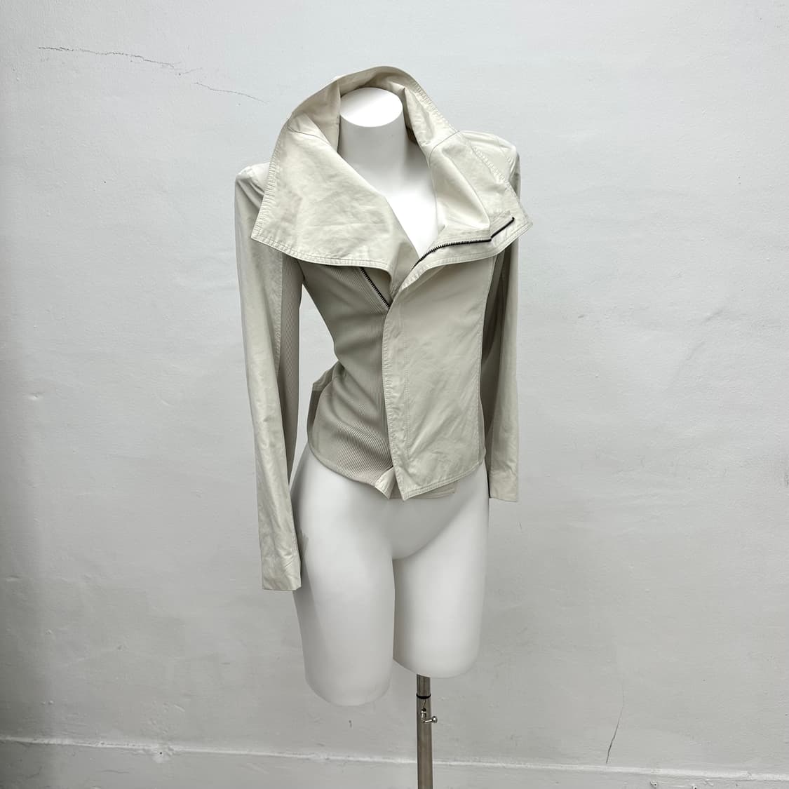 ivory nylon drape jacket 상품이미지4