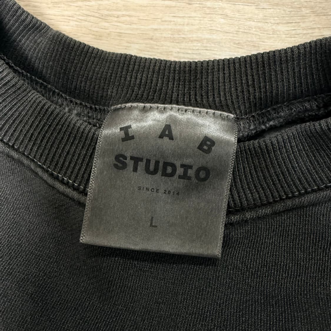 아이앱스튜디오 피그먼트 맨투맨 L 상품이미지4