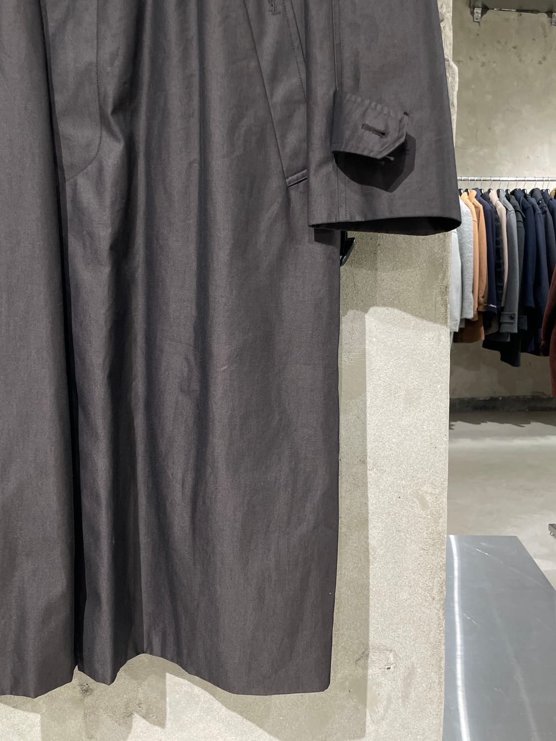 이브 생로랑 뿌르 옴므 다크 브라운 히든 버튼 롱 코트 상품이미지5