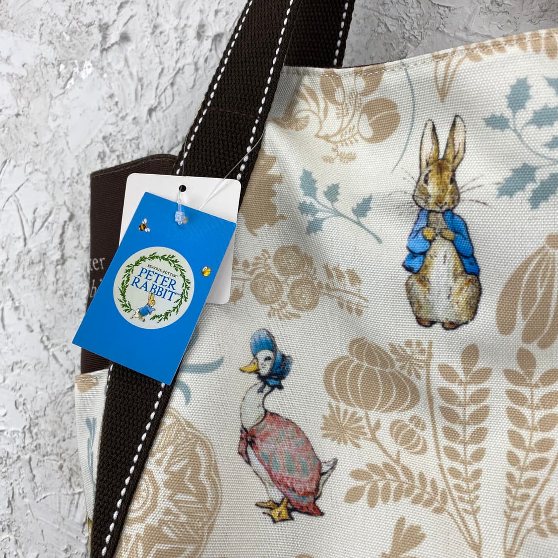 피터 레빗 풀 프린팅 토트 백 상품이미지5