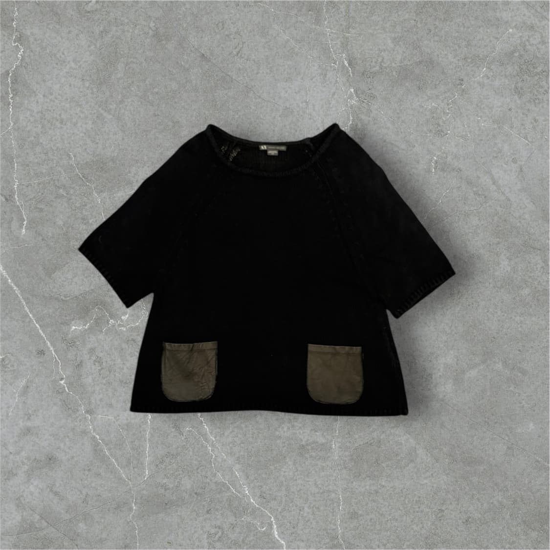 아르마니 익스체인지 레더포켓 반팔 니트 상품이미지1