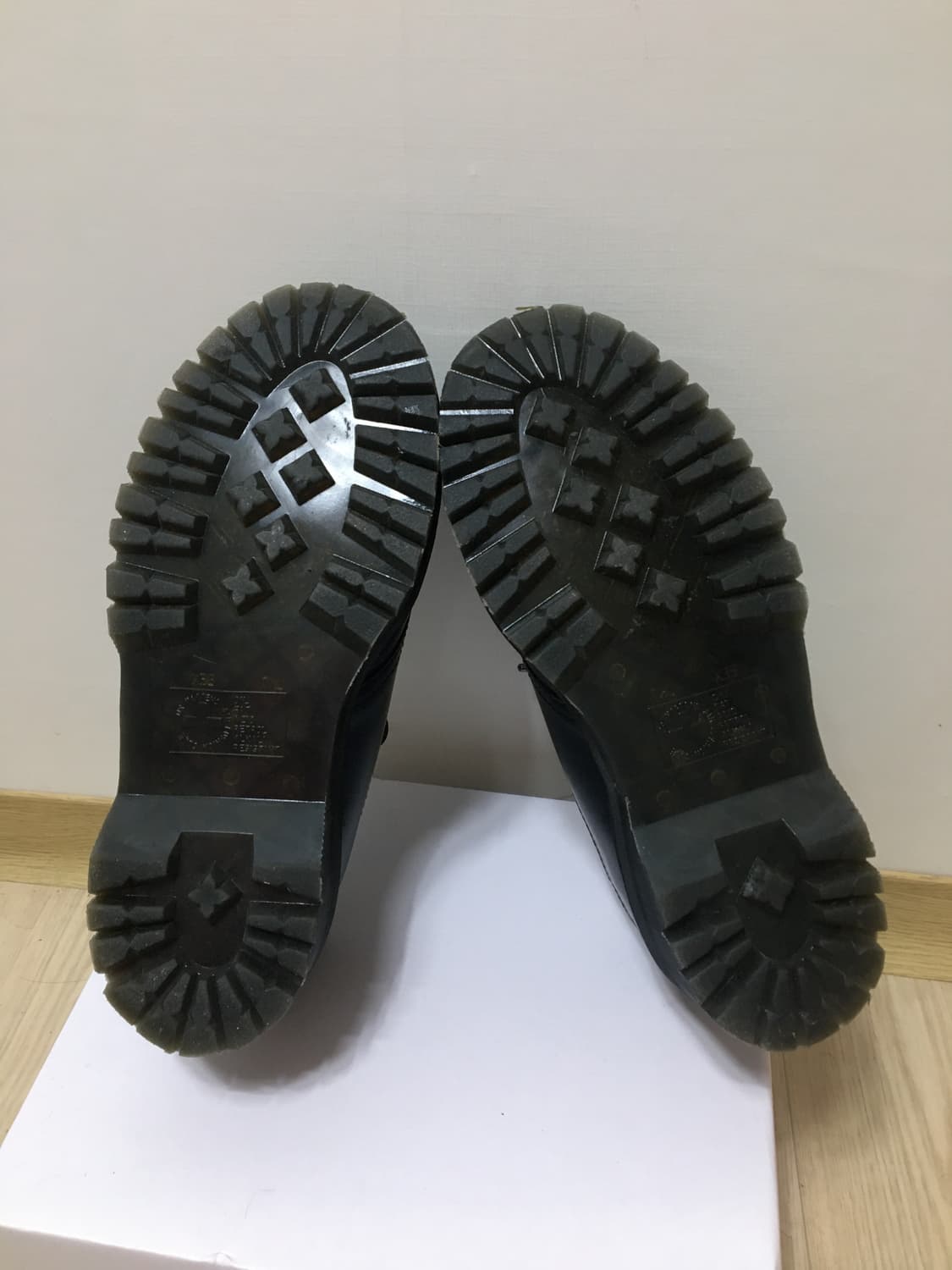 1461 쿼드 블랙 폴리시드 스무스 / 25567001 상품이미지7