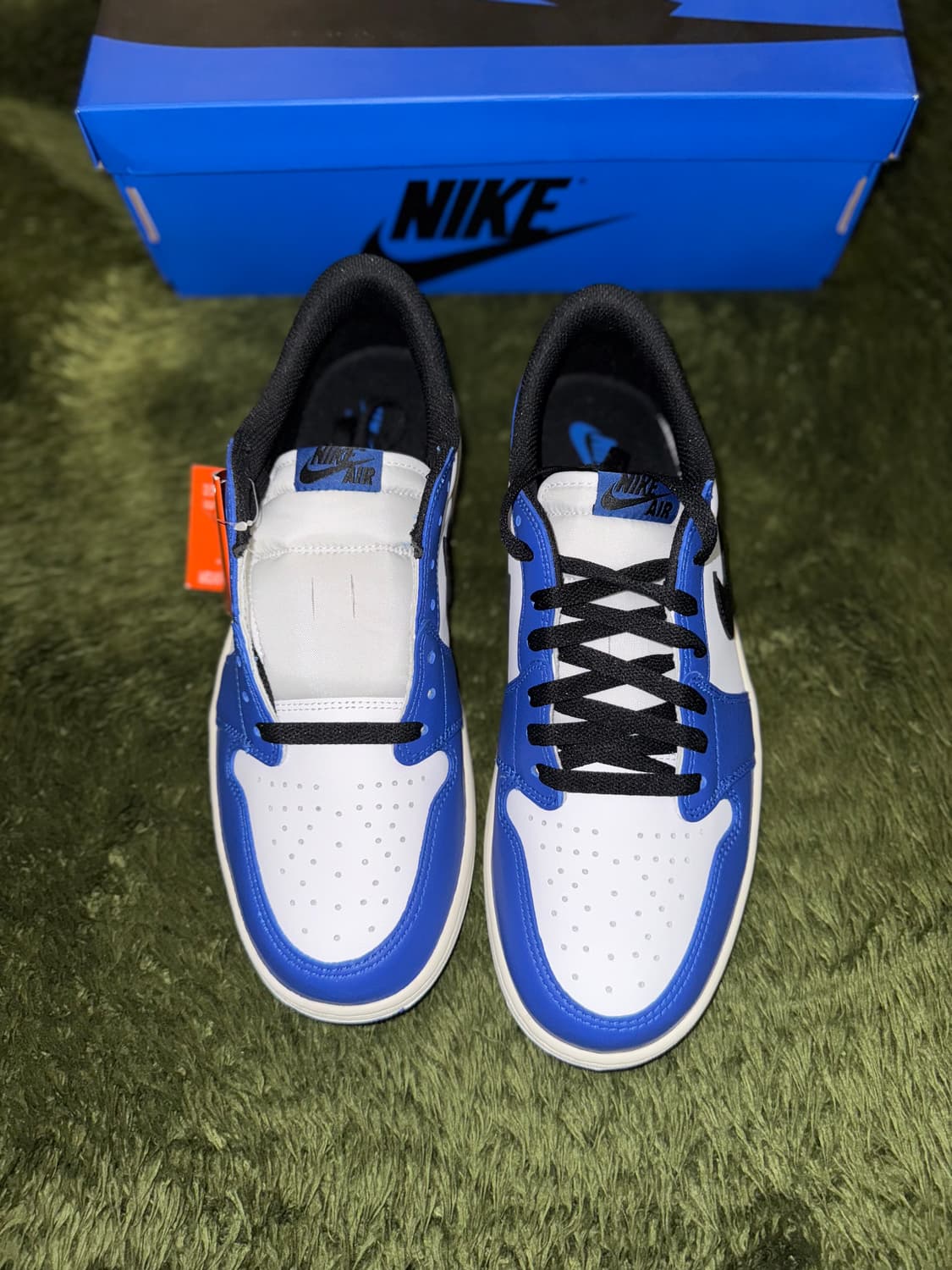 [290] 조던 1 레트로 로우 OG 게임로얄 상품이미지2