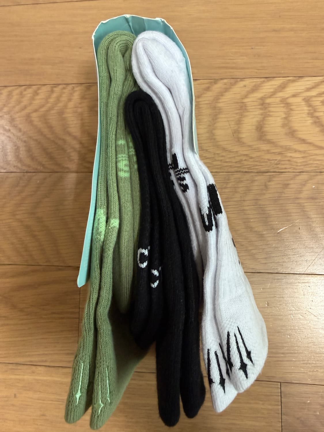 [S] 나이키 x NOCTA 녹타 크루 삭스 양말 멀티컬러 3PACK 상품이미지4