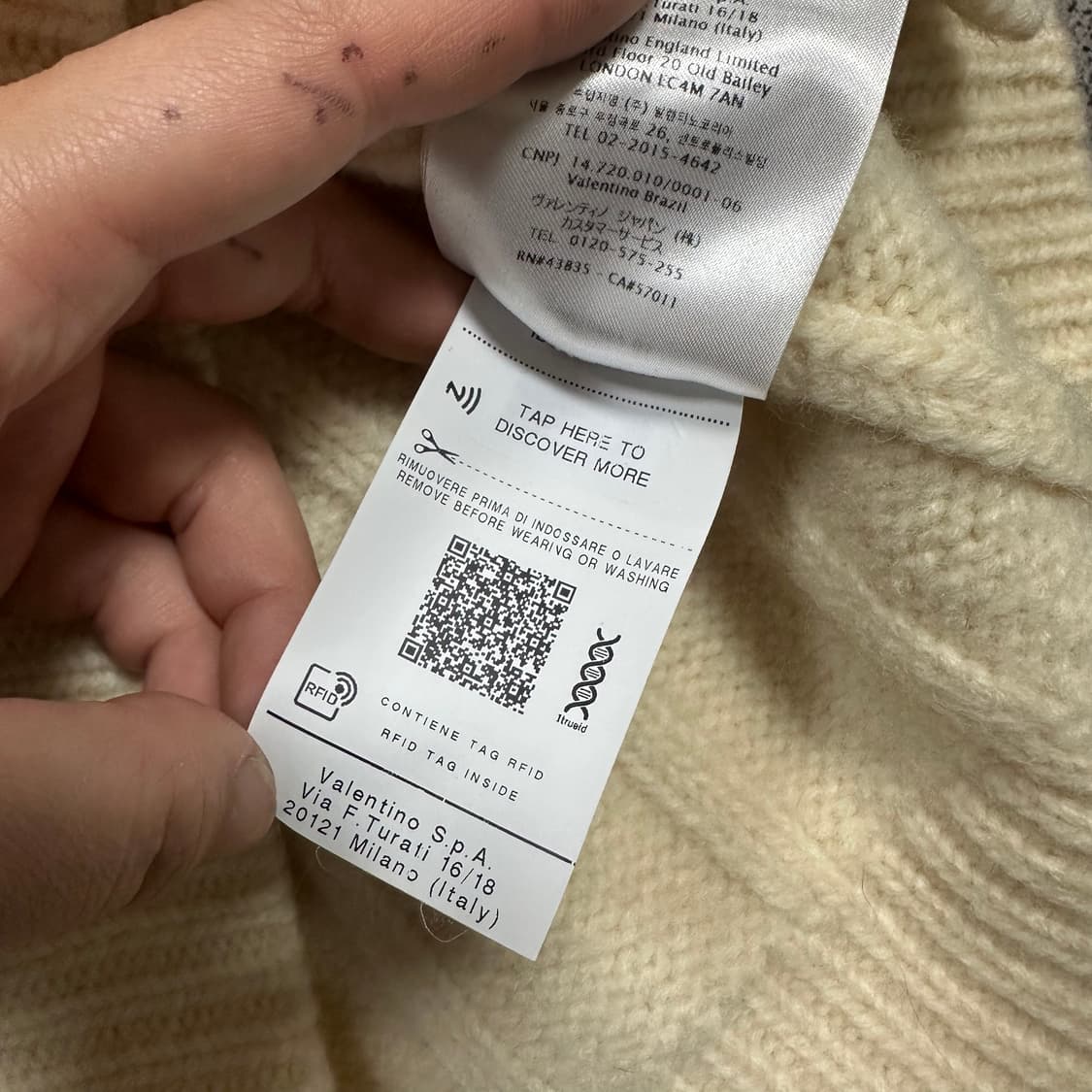 ✨ (바배) 발렌티노 아이보리 가디건  상품이미지5