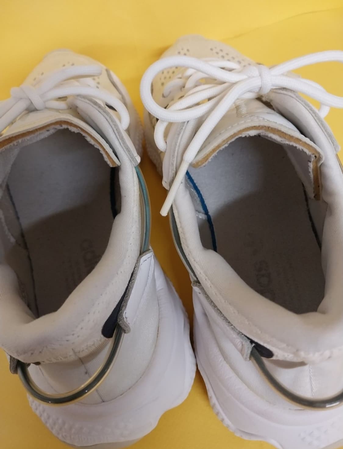 남성 아디다스 오즈위고 클라우드 화이트 런닝화, 운동화 (250) 상품이미지6