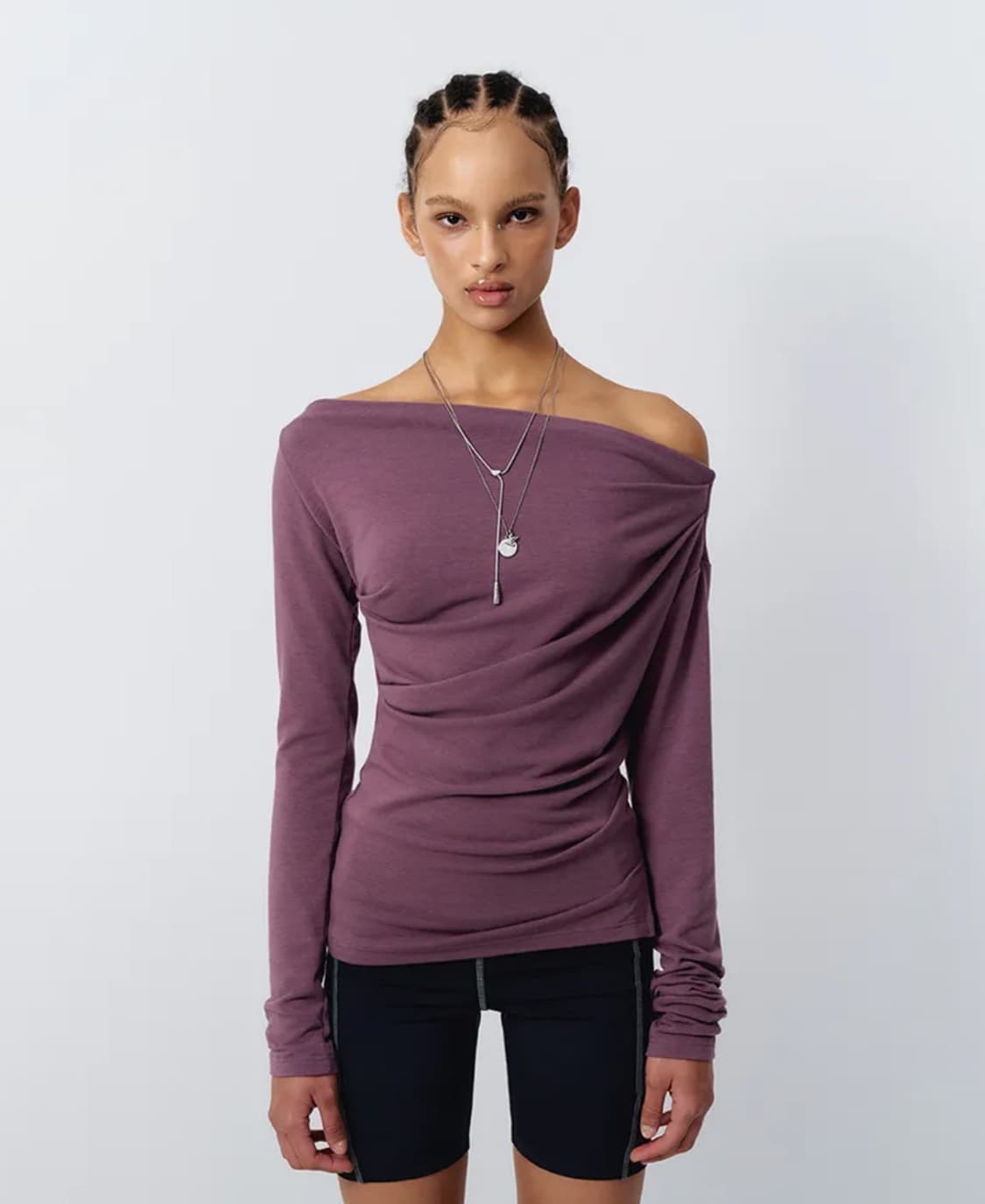 엘이이와이 OFF-SHOULDER SHRRING TOP 상품이미지1