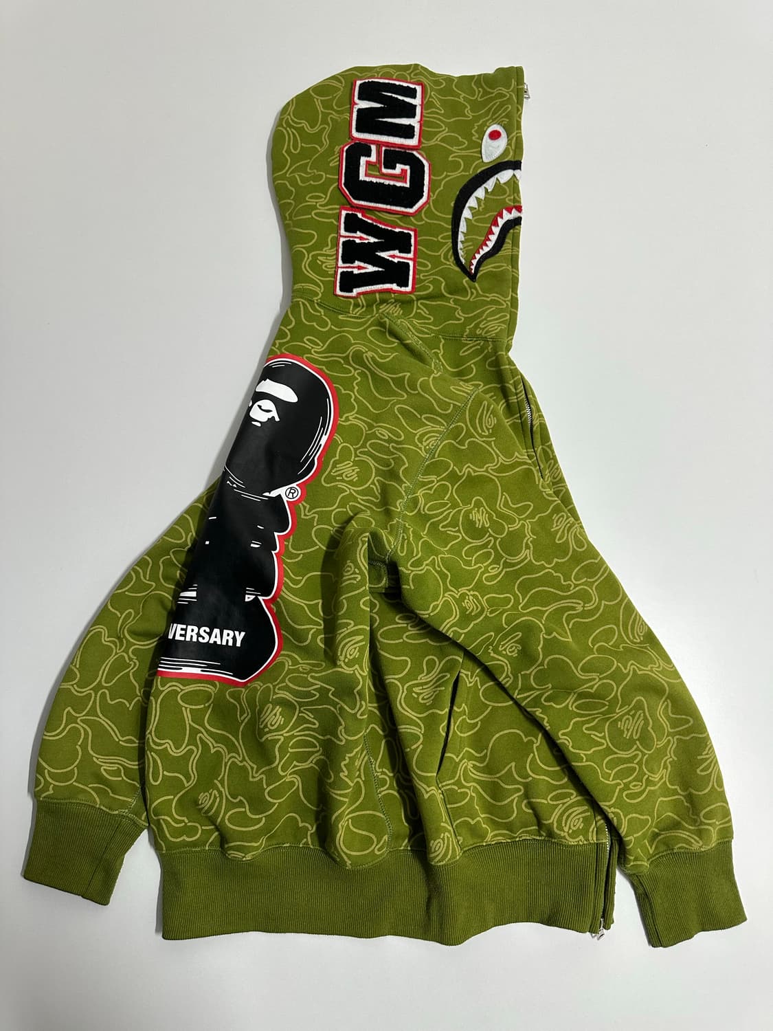 베이프 샤크 후드집업 상품이미지3